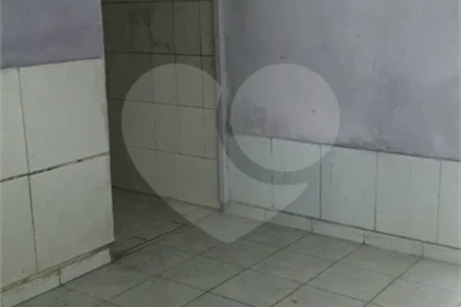 OPORTUNIDADE! ÓTIMO PARA INVESTIDOR. TERRENO 307 M²- Proximidade JABAQUARA