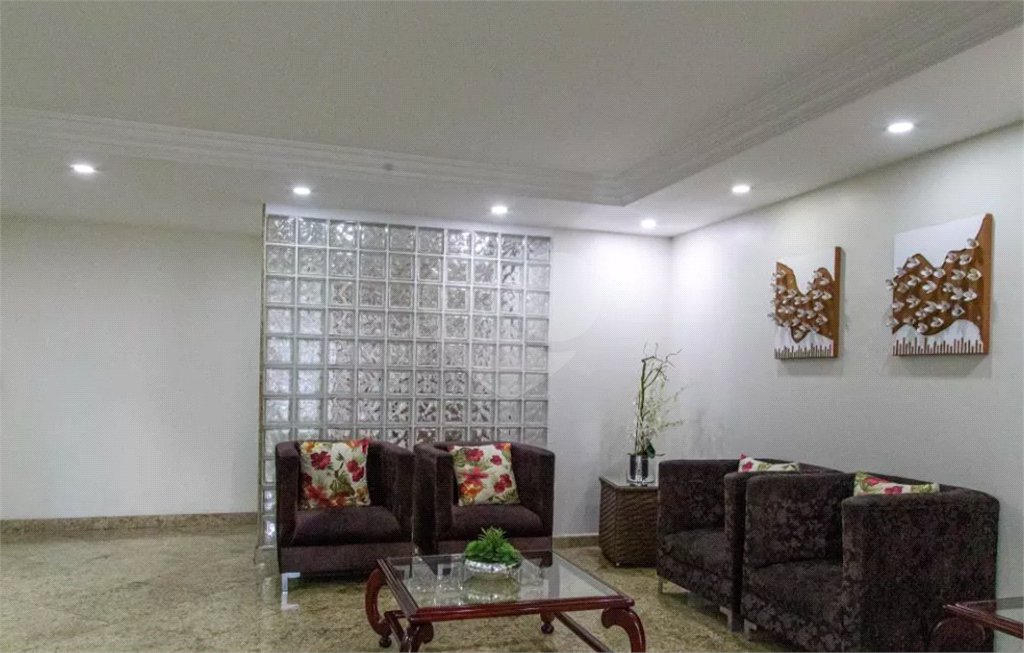 Oportunidade na Mooca! Apartamento com 3 Quartos, Suíte, Vaga e Lazer Total com 3 Dormitórios sendo 1 Suíte e 1 Vaga de Garagem