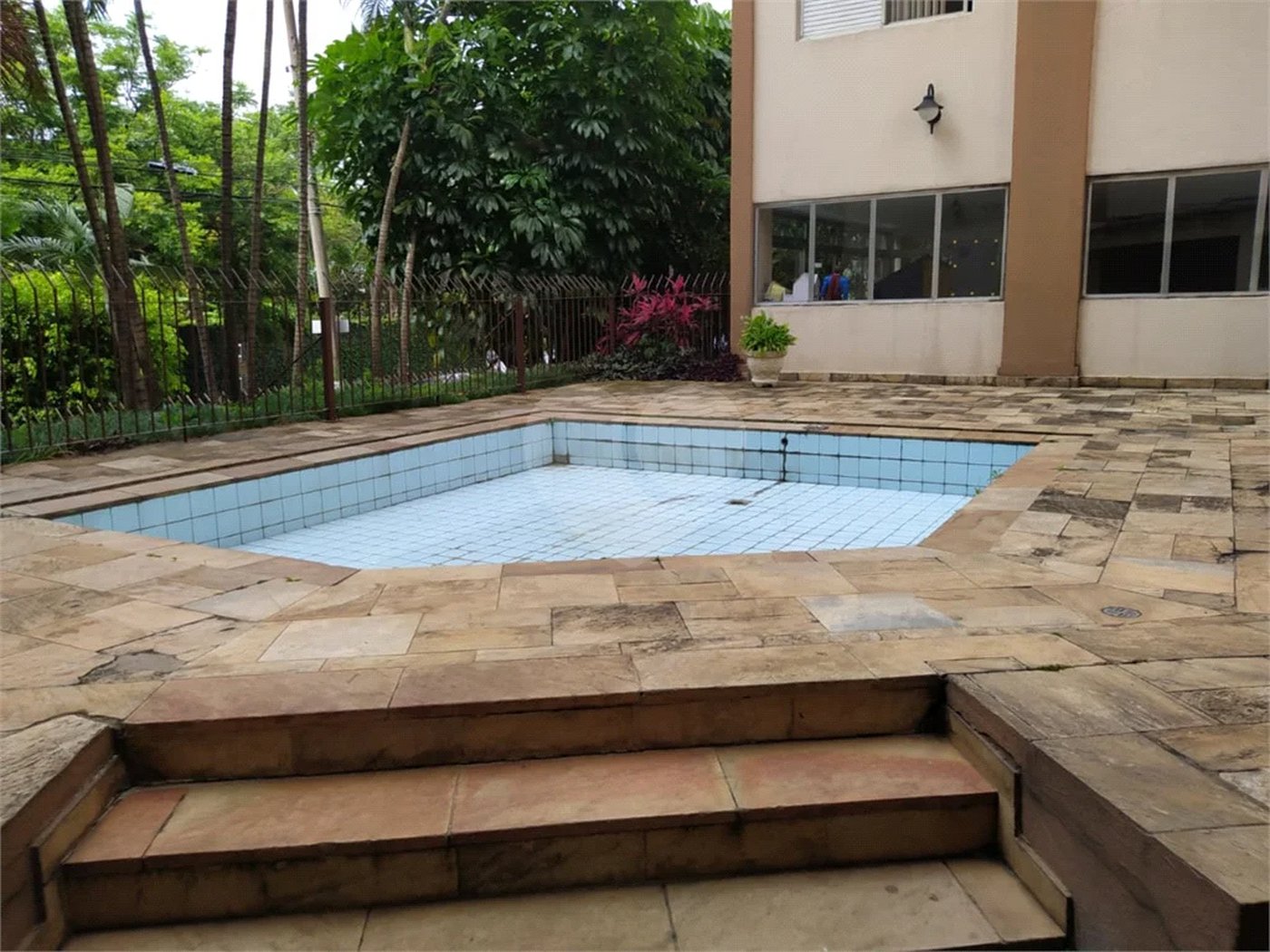 Excelente apartamento a venda