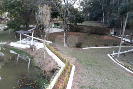 Sítio pronto para construção a venda em Atibaia