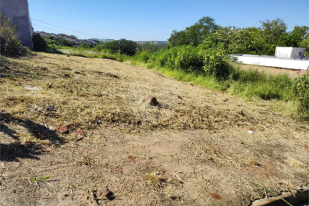 Terreno à Venda no Prolongamento do Medeiros -São Carlos/SP