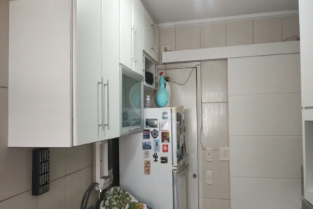 Apartamento com 67m², 3 quartos, garagem, à venda no Jardim Marajoara.
