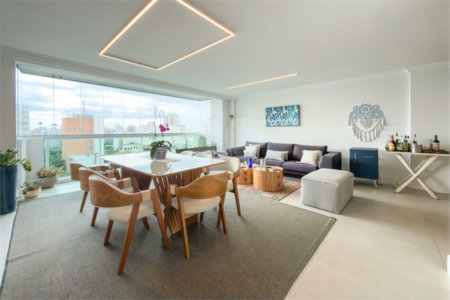 Apartamento com 205 metros no Campo Belo