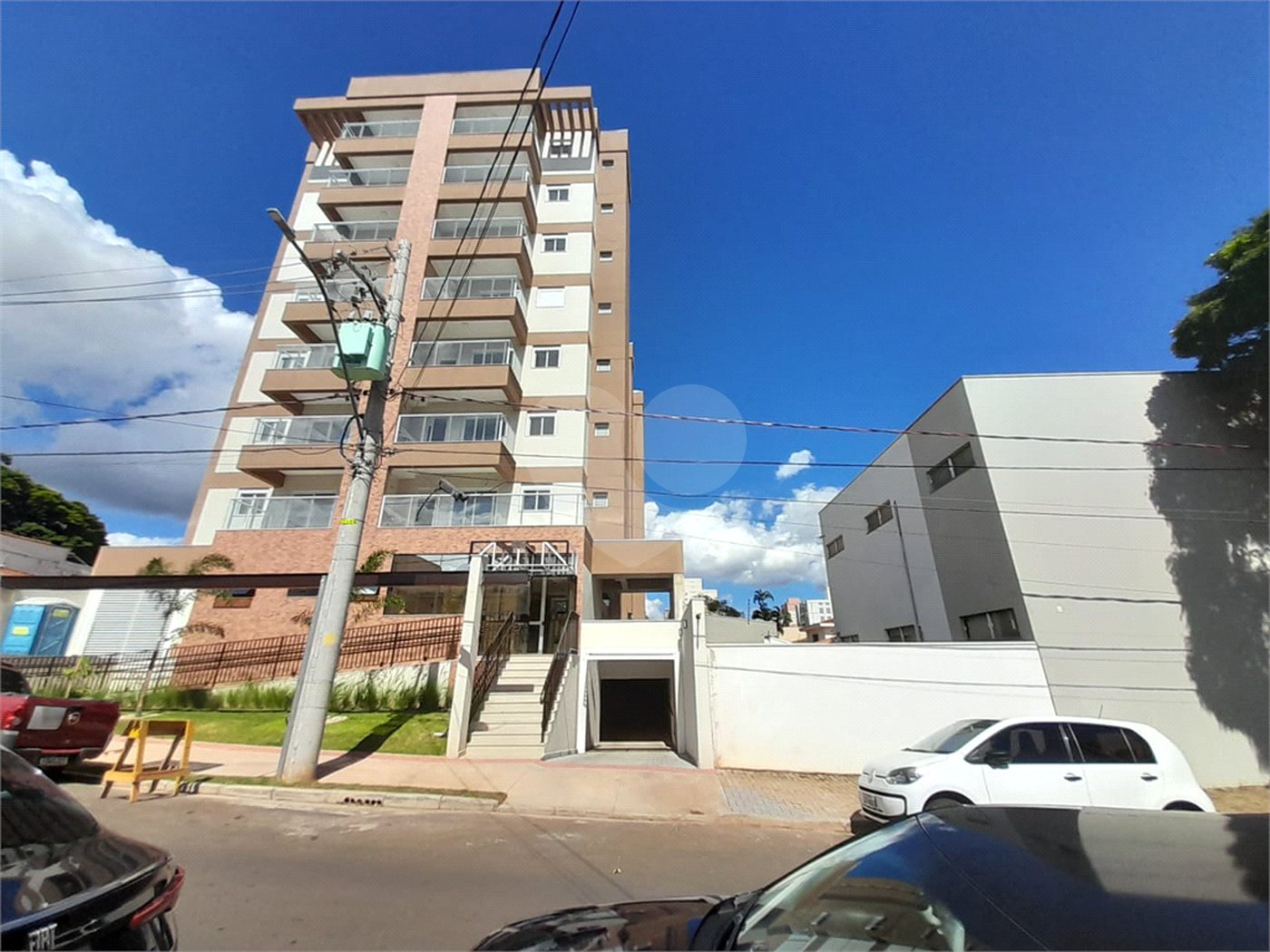 Excelente oportunidade de apartamento à venda no Edifício Monet