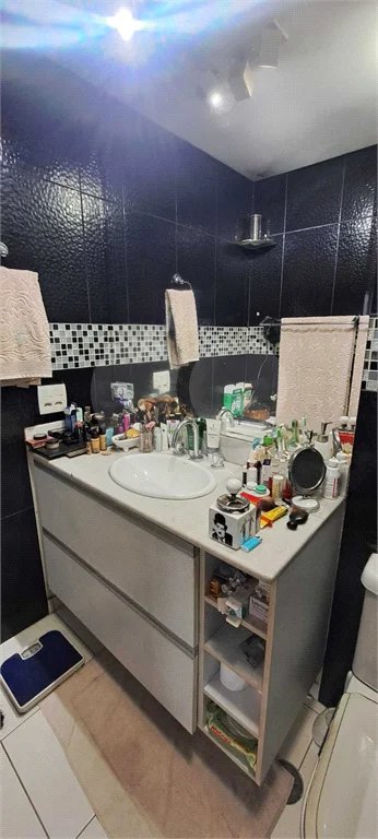 Apartamento à Venda no Campo Belo com 123m², 2 Suítes, Churrasqueira e 2 Vagas