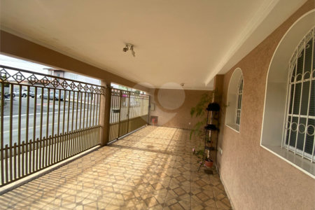 Casa térrea para venda, na Vila Marcelino.