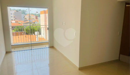 Apartamento à venda com 2 quartos, sendo 1 suíte,  em Cidade Jardim, São Carlos, SP
