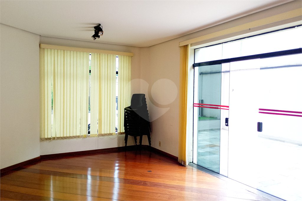Apartamento a Venda na Chácara Santo Antônio, 163 m², 3 suítes, 2 vagas,, lazer e próximo ao parque