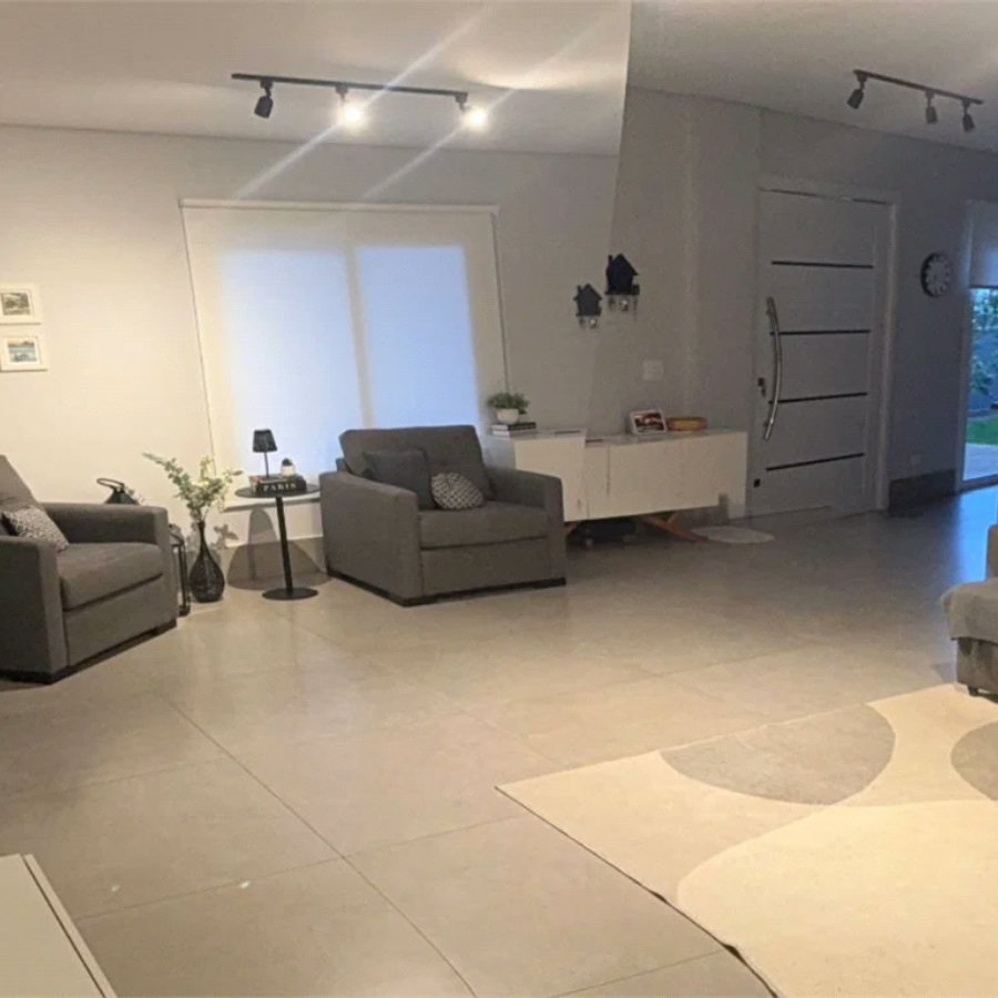 Oportunidade Exclusiva: Residência de Alto Padrão em Cotia 4 quartos com suítes