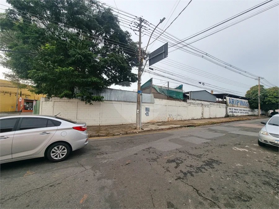 Galpão Comercial para Locação no Jardim do Trevo em Campinas com 276 m² de Área Construída e Amplo Terreno