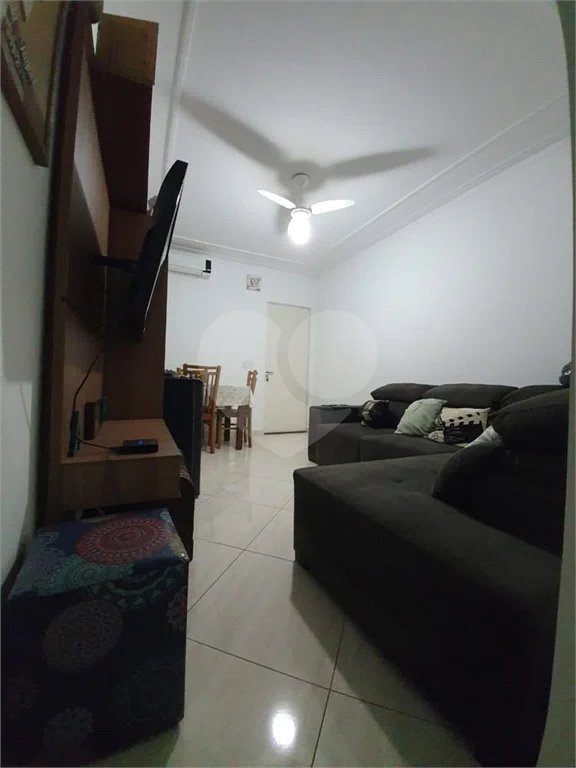 Apartamento condomínio Engenho Resende