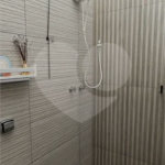Casa Nova (Apenas 2 Anos) com Suíte: Conforto, Segurança e Localização Privilegiada!