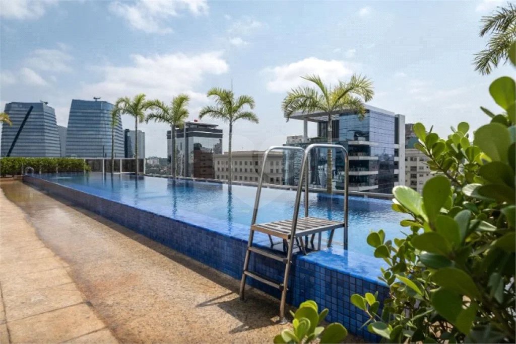 Apartamento Mobiliado na Vila Olimpia com 57m² e 1 vaga