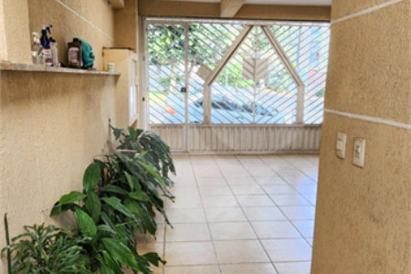 Casa térrea com duas edículas para venda - Saúde, SP.