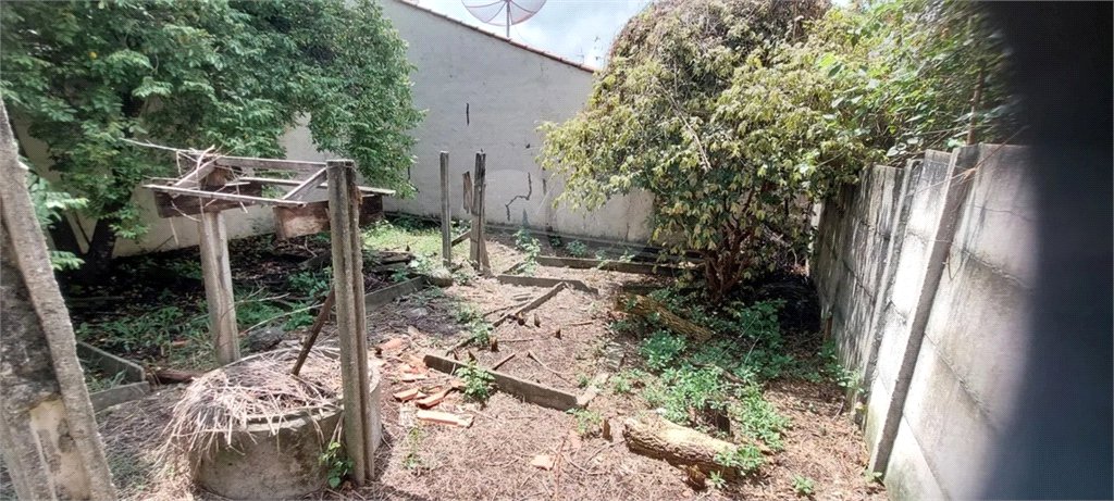 Terreno à venda no Jardim dos Pinheiros, Atibaia
