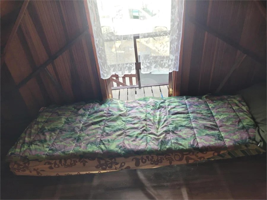Chalé à venda em Atibaia 140m²– Condomínio fechado com lazer completo