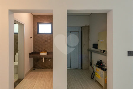Casa à venda com 4 suítes no condomínio Vale da Santa Fé, Vinhedo - SP