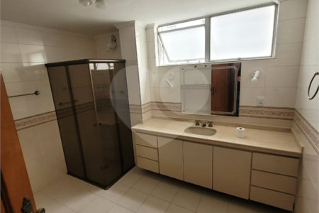Excelente apartamento à venda no Paraíso, 3 quartos (1 suíte), localização privilegiada