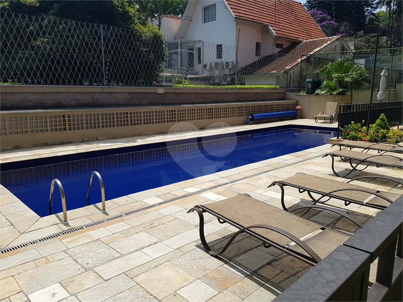 Apartamento Mobiliado no Alto da Boa Vista, com churrasqueira na varanda , 3 suítes e próximo ao Metro
