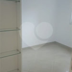 Apartamento para alugar com 3 quartos, sendo 1 suíte,  em Vila Olímpia, São Paulo, SP