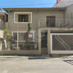Sobrado espaçoso à venda com 220m² no Planalto Paulista