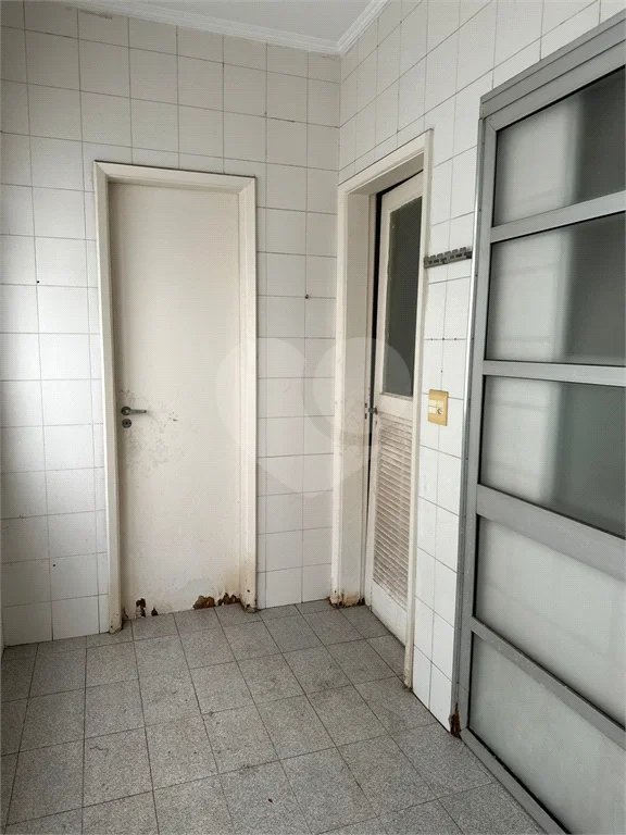 Amplo e Clássico: Apartamento de 90 m² em Higienópolis!