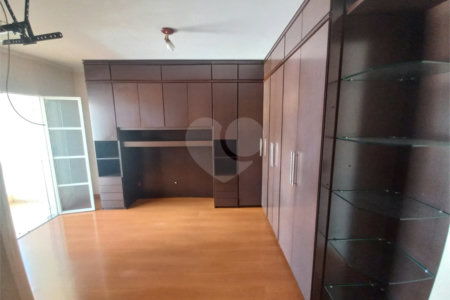 Casa á venda no Jardim Nova São Carlos