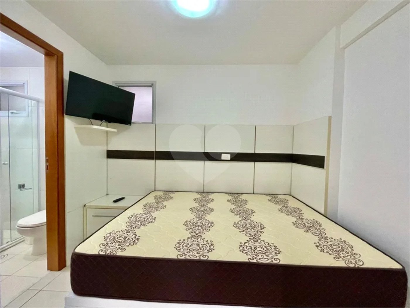 Apartamento à venda com 3 suítes em Riviera de São Lourenço, Bertioga, SP