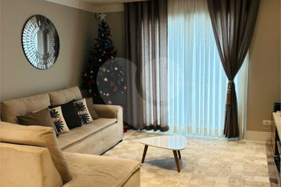 Casa para alugar com 4 quartos, sendo 2 suítes, no condomínio Floradas da Serra, São Paulo - SP