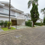Casa de condomínio 4 suítes a venda no Alto da Boa Vista