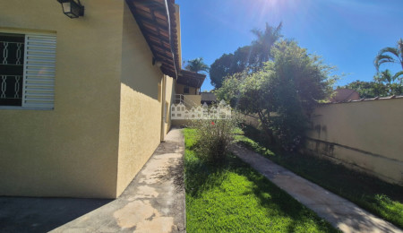 Casa à venda com 3 quartos, sendo 1 suíte, em Ribeirão dos Porcos, Atibaia - SP