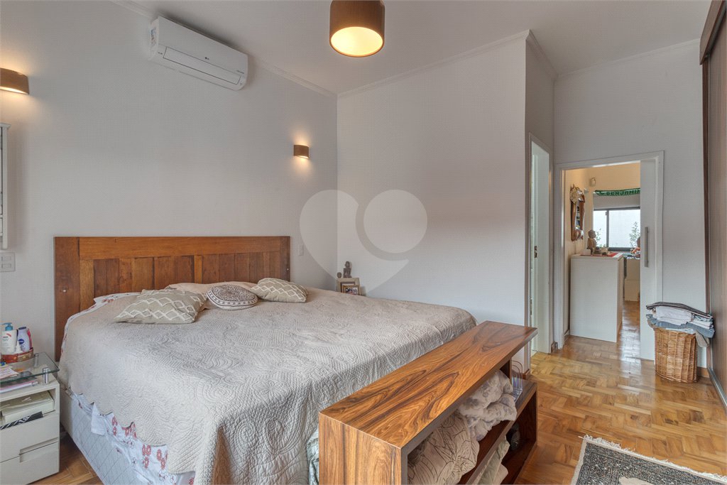 Casa à venda com 3 quartos, sendo 1 suíte, em Granja Julieta, São Paulo, SP