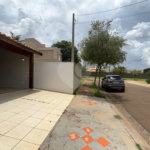 Vende-se casa no Village Damha II