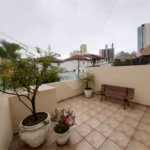Vende-se: Sobrado de Vila, 2 quartos, Edícula com 1 Suíte, 1 Vaga, Santana!