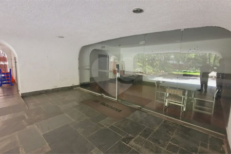 Apartamento sofisticado em localização privilegiada no Itaim Bibi – próximo ao Parque do Povo e Shopping JK Iguiatemi