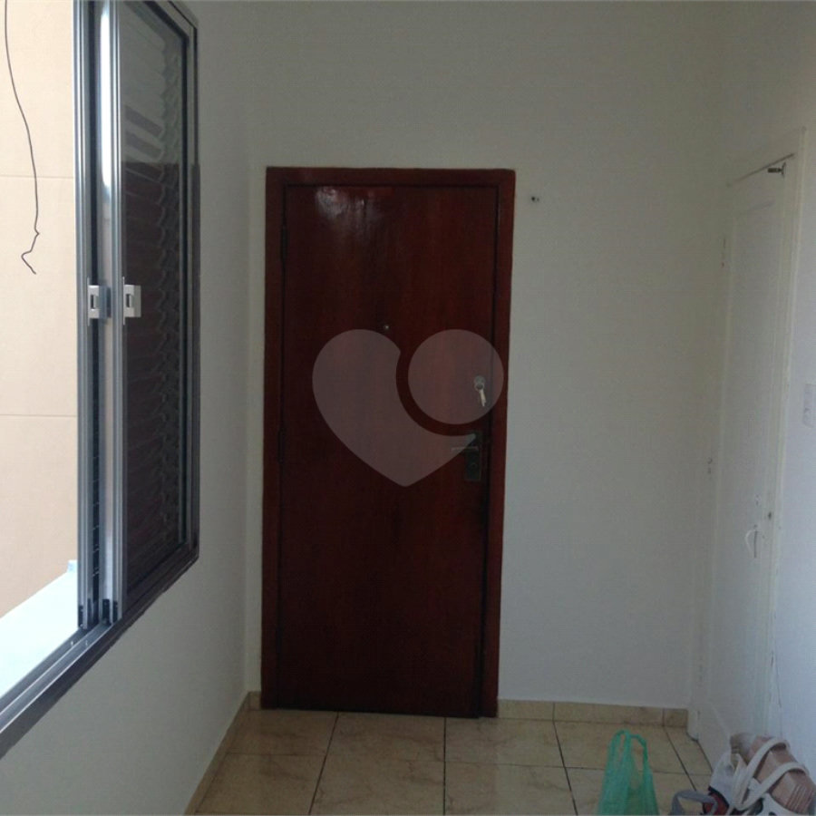 Apartamento na região do Centro Histórico - Estação da Luz, com dois dormitórios, um banheiro