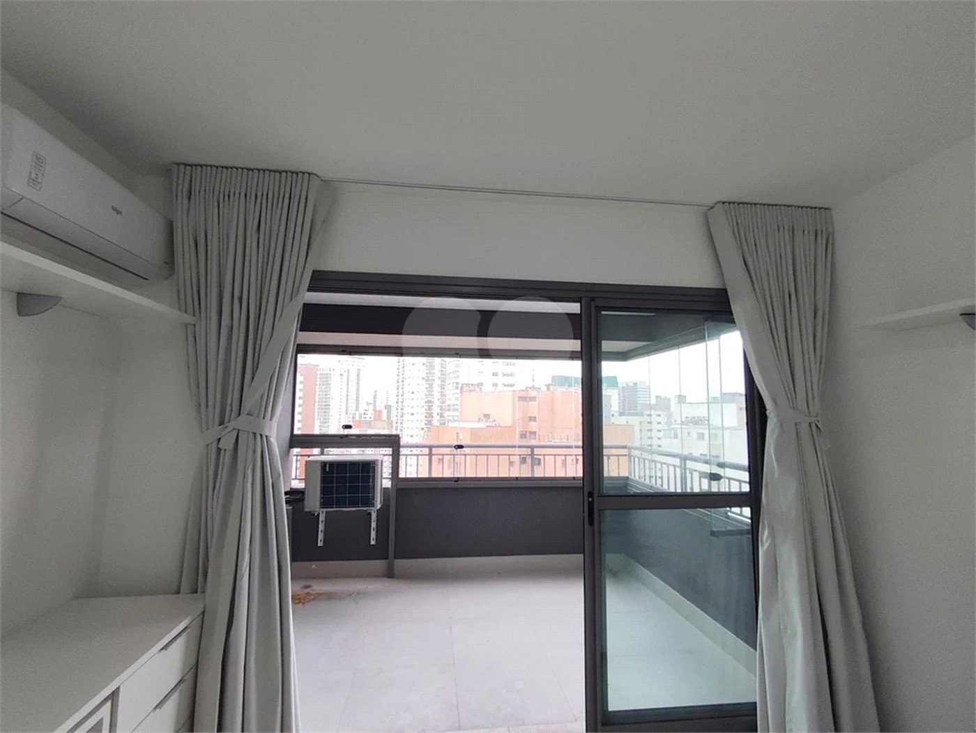 Lindo apartamento com 30 m², varanda e lazer completo, para locação na Chácara Klabin!