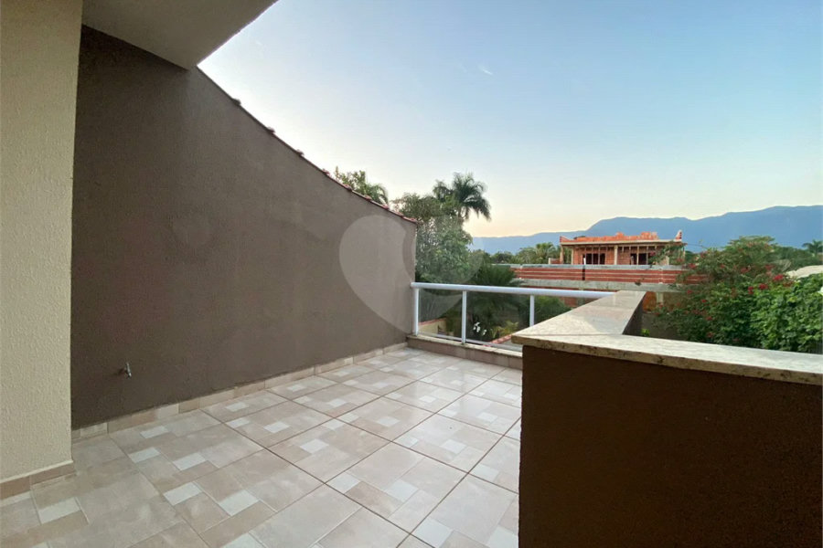 Casa à venda ou para alugar com 3 quartos, sendo 1 suíte,  em Morada da Praia, Bertioga, SP