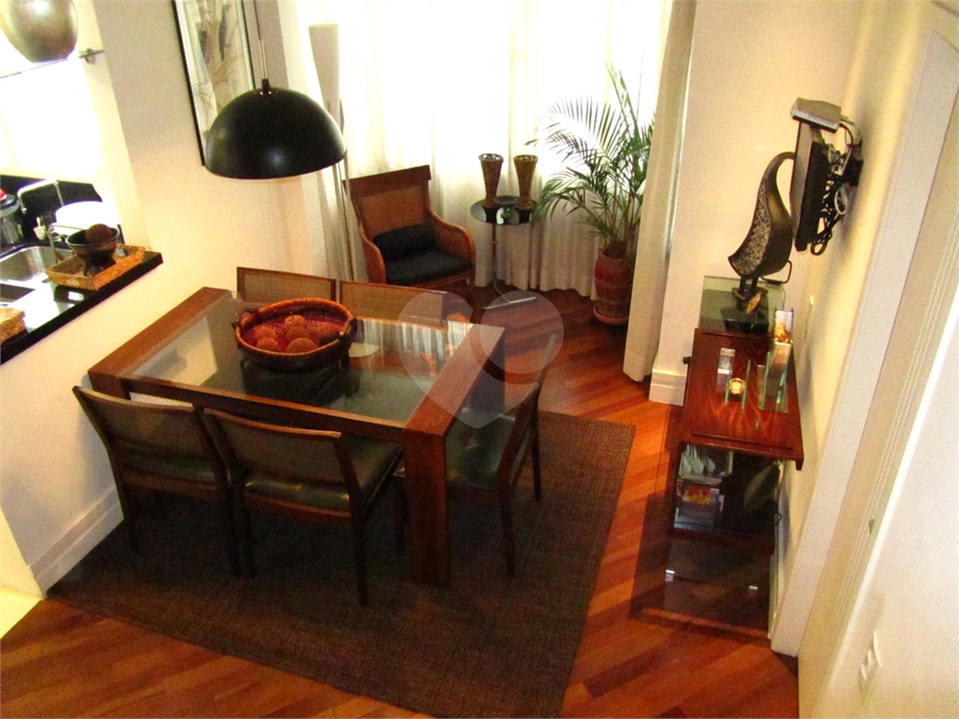 Cobertura Duplex com 126,metros quadrados próximo ao Shopping Pátio Paulista.