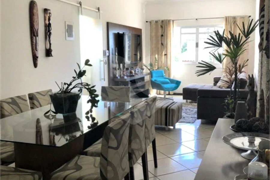 Sobrado à venda com 4 quartos, sendo 1 suíte, em Vila Prudente, São Paulo, SP