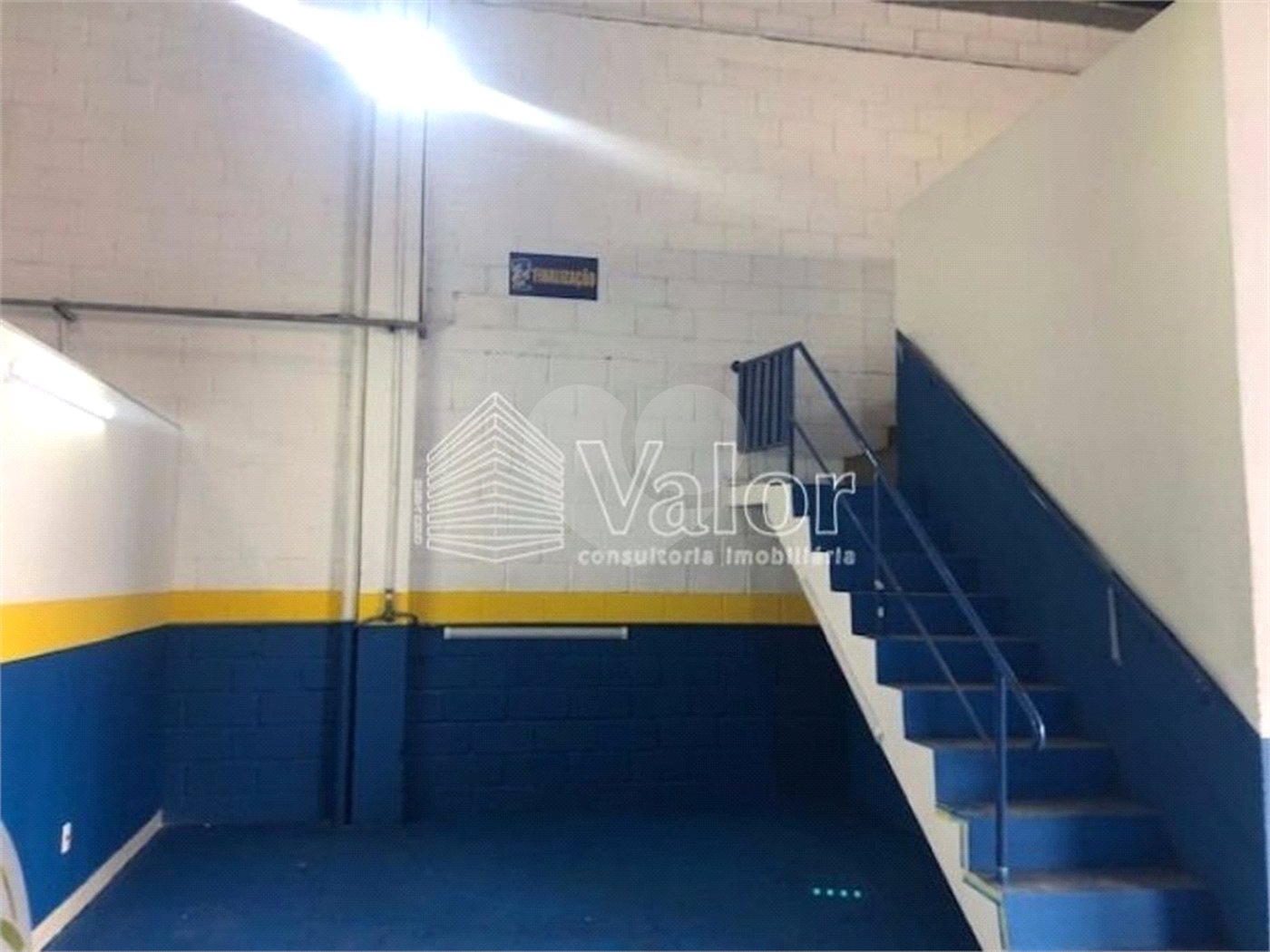 Casa comercial 891,00 m²