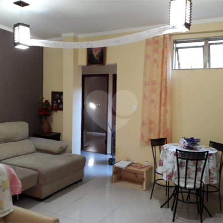 Casa térrea no Samambaia.