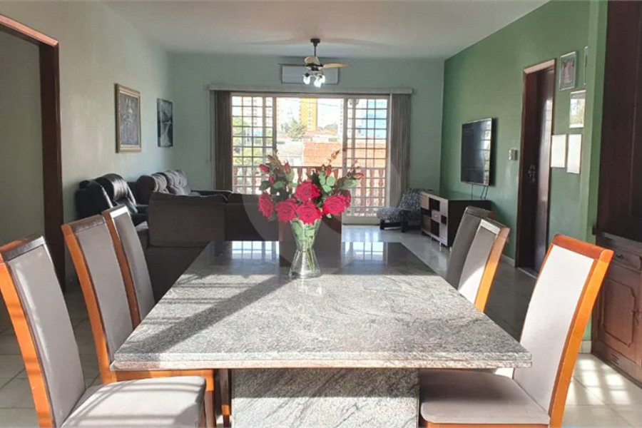 Casa Residencial ou Comercial para alugar em Piracicaba - SP.
