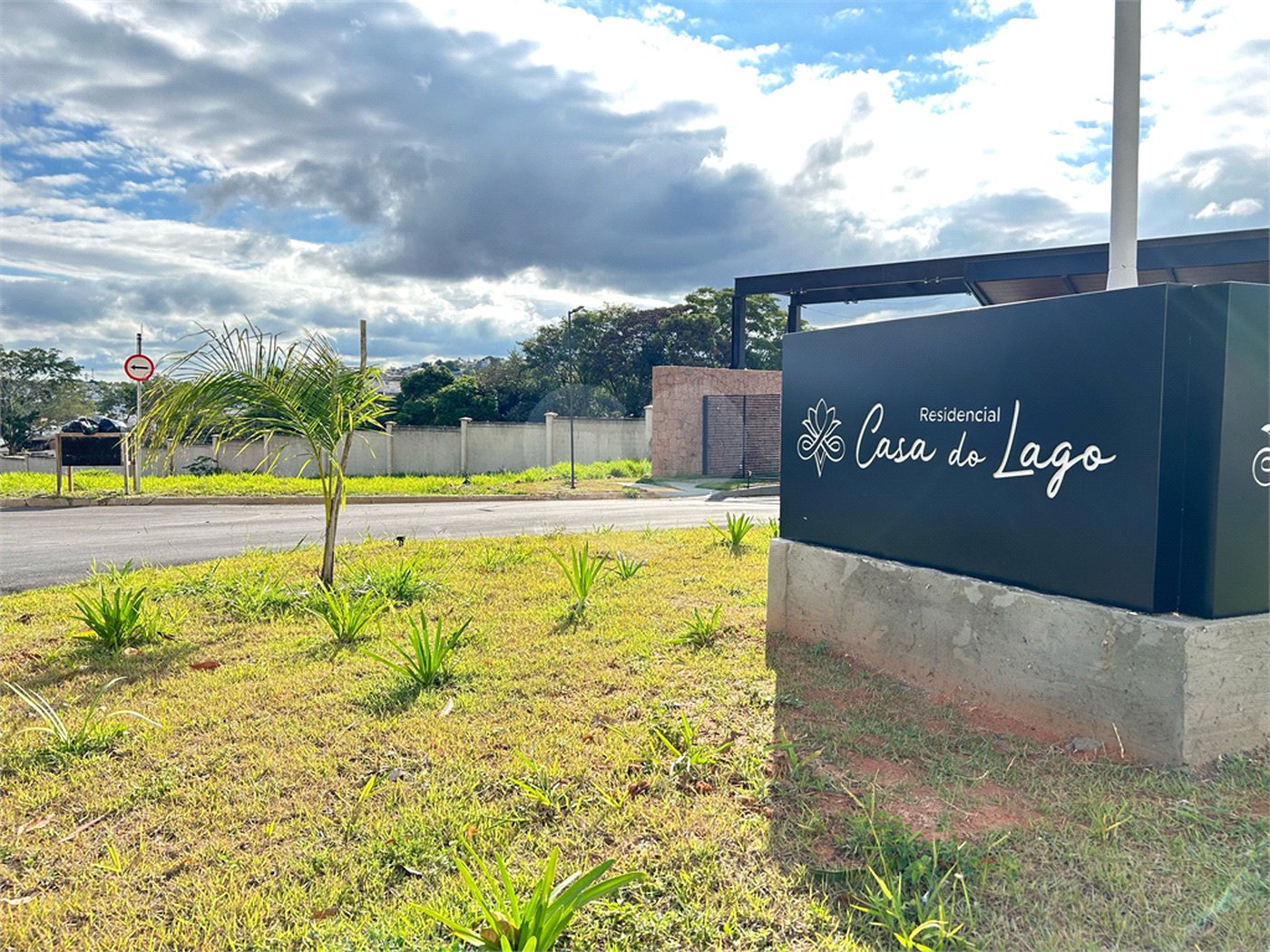 Terreno à Venda – 340m² de Esquina | Condomínio Casa do Lago – Indaiatuba/SP