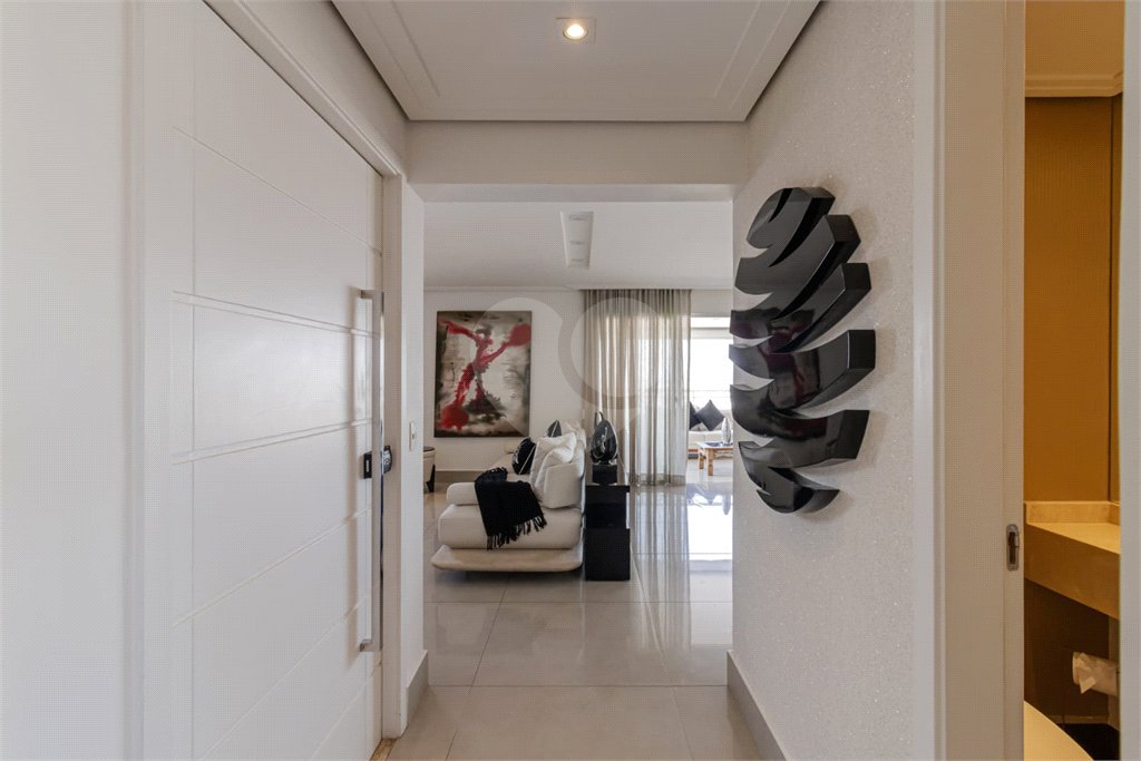 APARTAMENTO IPIRANGA COM 4 SUÍTES E 3 VAGAS - REFORMADO!