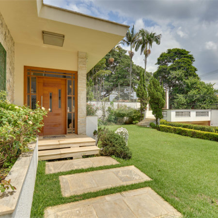 Casa Térrea à venda com 4 quartos, sendo 2 suítes, em Alto da Boa Vista, São Paulo, SP