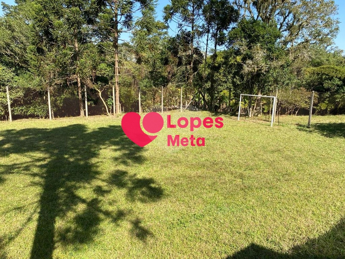 SITIO A VENDA, 33.000,OOM² COM 3 DORMITORIOS 1 SENDO SÚITE, 2 BANHEIROS, BAIRRO BOA VISTA, CAÇAPAVA