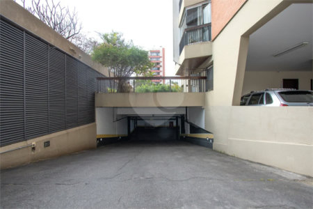 Cobertura Triplex com 90m² e 1 vaga de garagem na Vila Clementino