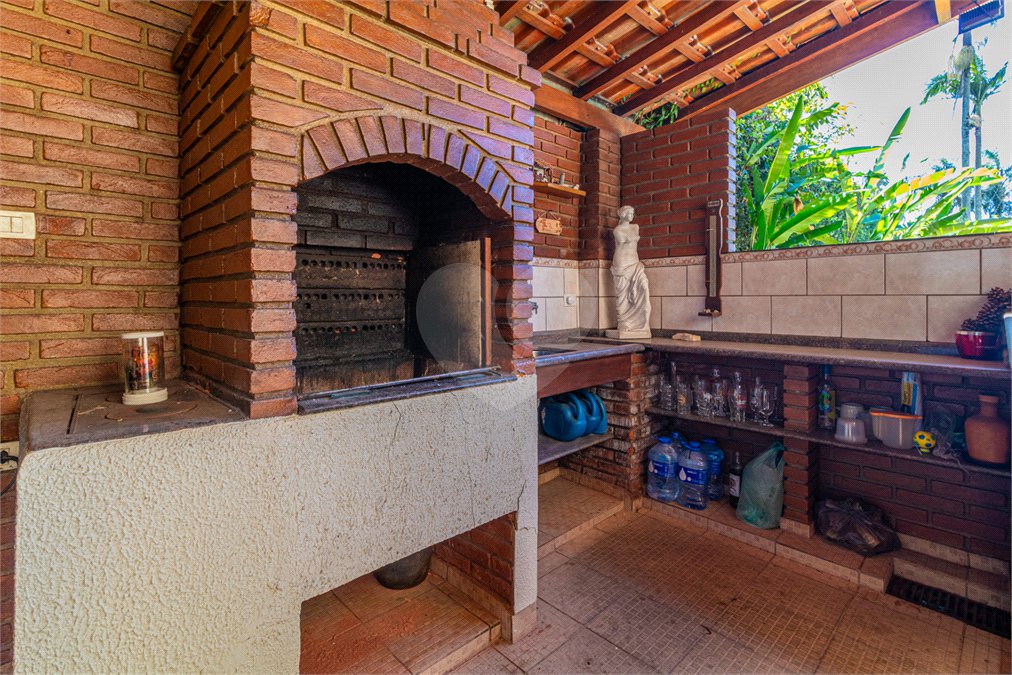 Casa à venda com 3 suítes em Interlagos, São Paulo, SP