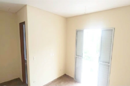 Sobrado à venda com 3 quartos, sendo 1 suíte,  em Cidade São Francisco, São Paulo, SP